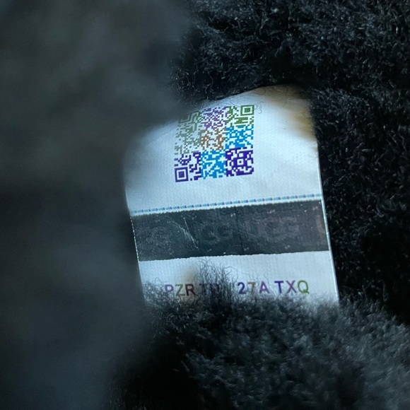 UGG Classic Double Bow Mini Black Suede Boots - Picture 9 of 9